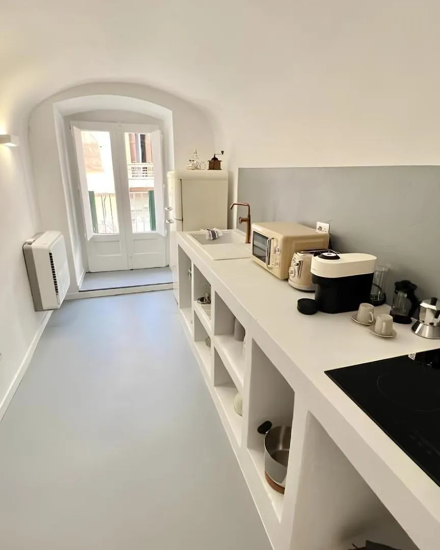White Dome Retriet Apartment Bari Italy
