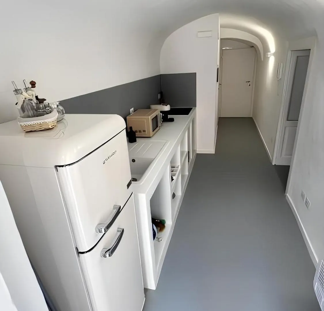 White Dome Retriet Apartment Bari