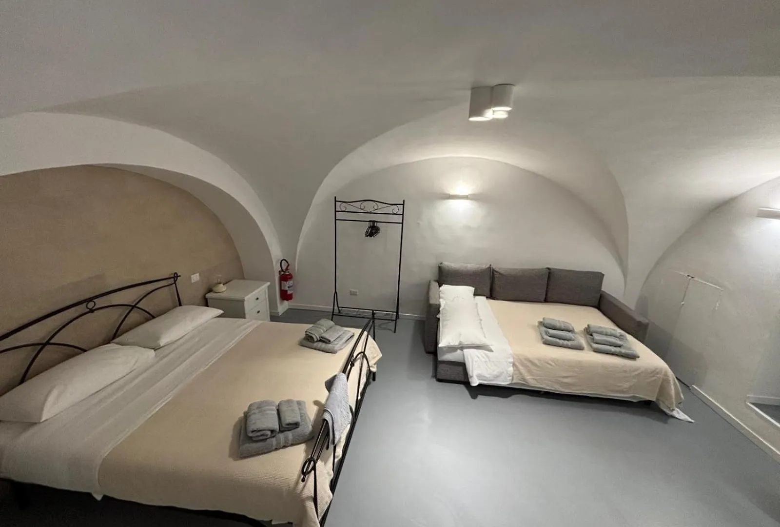 White Dome Retriet Apartment Bari